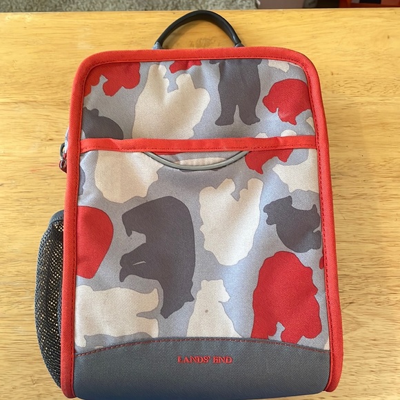 Lands' End Other - BACK TO SCHOOL SALE Lands End Insulated Lunch Box Red/gray Bear Print